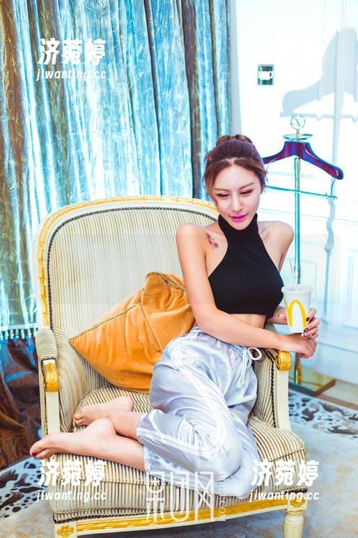 GIRLT果团网-周琰琳LIN GIRLT果团网 - 看着周琰琳LIN的瑜伽美图分享,谁能保证我不想学呢?