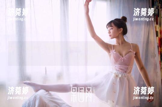 GIRLT果团网-莫雅淇 GIRLT果团网 - 开启高清原图,发现莫雅淇的“天使”原来可以这么任性!