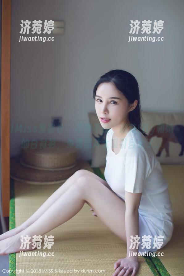 IMiss爱蜜社-莉莉Lily IMiss爱蜜社 - 不得不说,莉莉Lily和她的白衬衫,免费照片太吸引目光了。