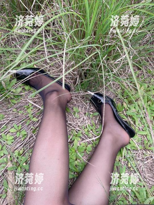 Jessie婕西 微密圈 - 嘘!Jessie婕西的透明作品,究竟看了些什么嘛?