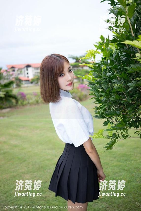 MiStar魅妍社 - 陪伴你度夏的啊不是冰淇淋，是图库里的泳衣陈嘉嘉Tiffany！