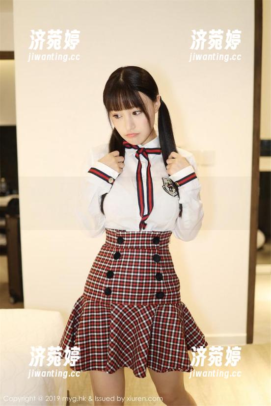 MyGirl美媛馆 - Ellie艾栗栗的红裙图集，我的目光总是不自觉被吸引啊，干嘛！