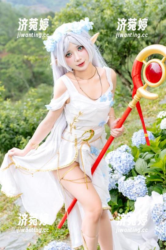 PoppaChan 精选PoppaChan泳装写真:这是让我想喝水还是游泳啊?