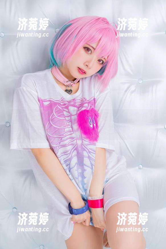 Tomiko(とみこ)的写真更新：你准备好面对AzureLane的光芒了吗？