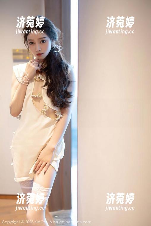 XIAOYU语画界-Cherry樱桃酱 XIAOYU语画界 - 地球上最可爱的组合:Cherry樱桃酱的奶牛与照片资源
