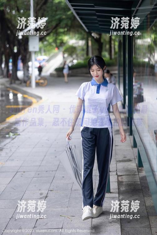 Xiuren秀人网-优琪琪子yuki Xiuren秀人网 - 优琪琪子yuki的旅拍最新作品集,忍不住想问她在哪拍的美景