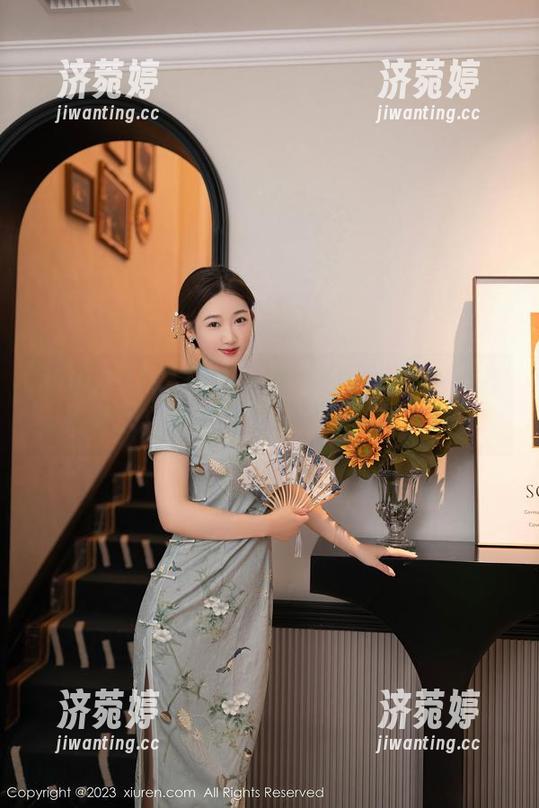 Xiuren秀人网-王馨瑶Yanni Xiuren秀人网 - 王馨瑶Yanni的校服私拍资源,谁说学姐只能藏在书本后?