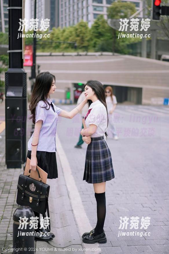 YouMi尤蜜荟 - 黑与白的恋歌：lingyu69美图合集，明明就是一场平淡的交谈