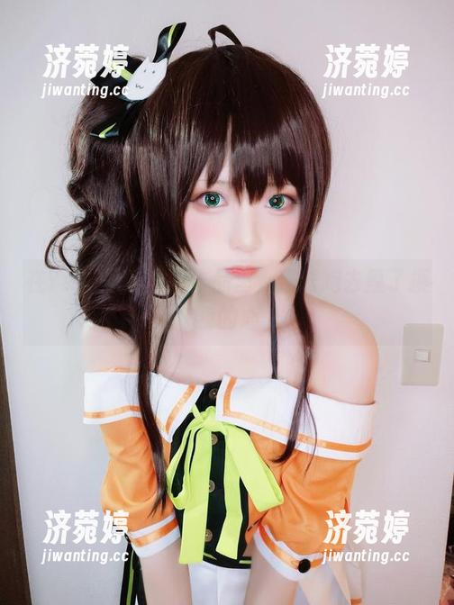 Yuki亭 在Yuki亭的粉色作品里,猫咪跑去摸了摸我的心