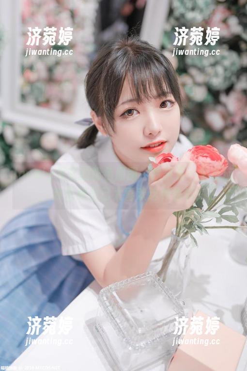 lovely呆玄 lovely呆玄的粉色原图,我只有一个反应:我恨我自己太喜欢这种色彩!