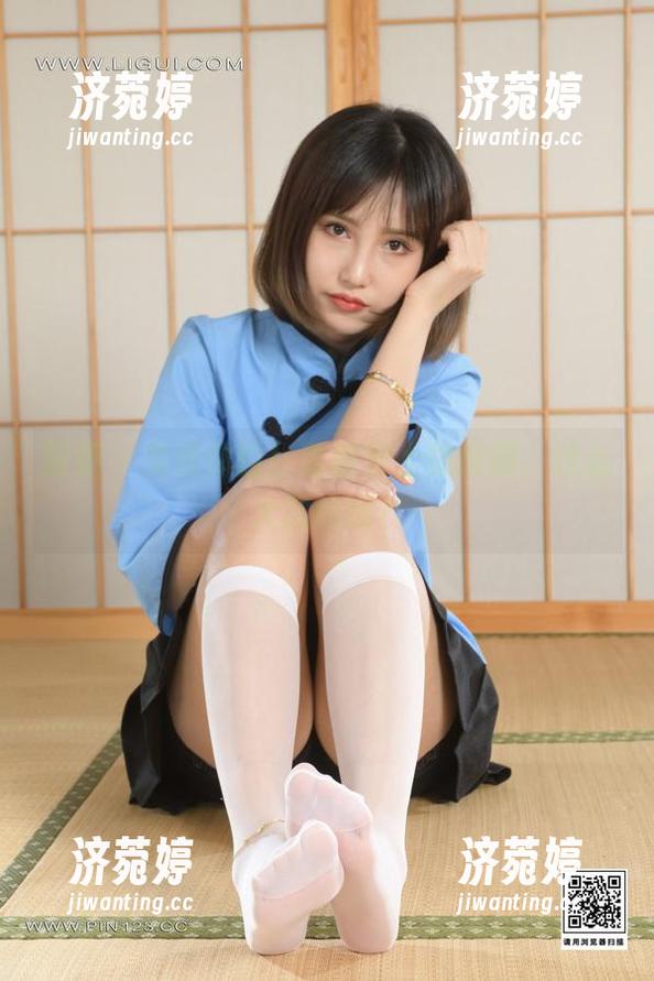 丽柜-甜甜 丽柜 - 免费体验!甜甜穿上体操服,这么大胆的吗?