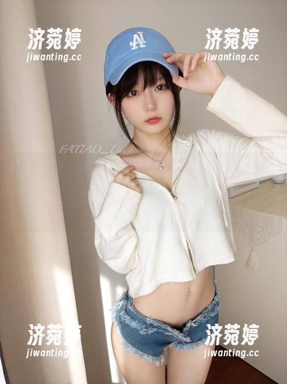 发条少女yoki 看完发条少女yoki的“妹妹”,原图合集有点意思,我想说的太多都不知道从哪开始。