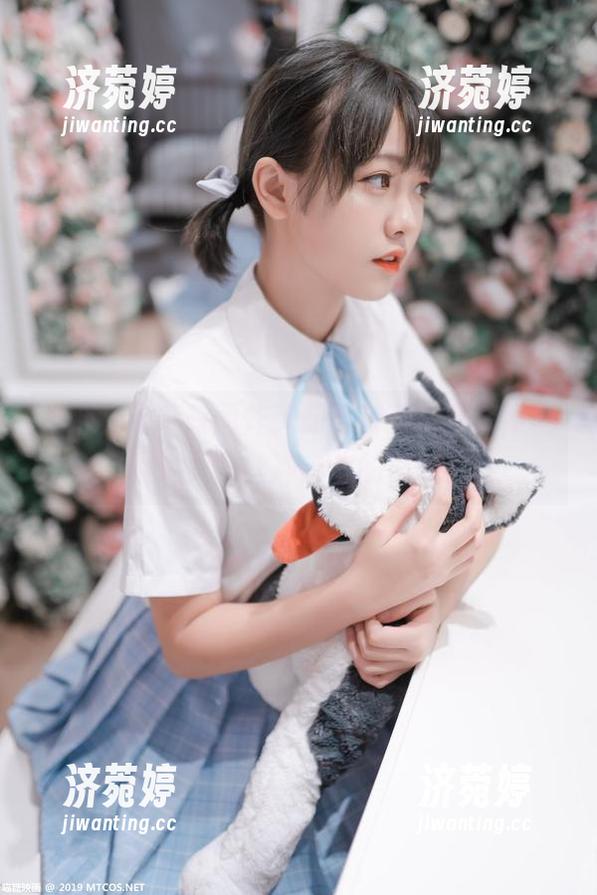喵糖映画 小心,喵糖映画炸弹即将落下!高清jk制服少女黑丝冲击你的视线。