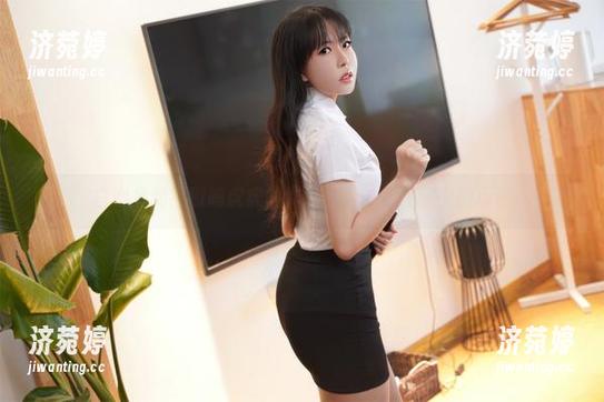 嗷呜虎虎 白心兔兔?嗷呜虎虎的作品像是一场旅途中的巧遇