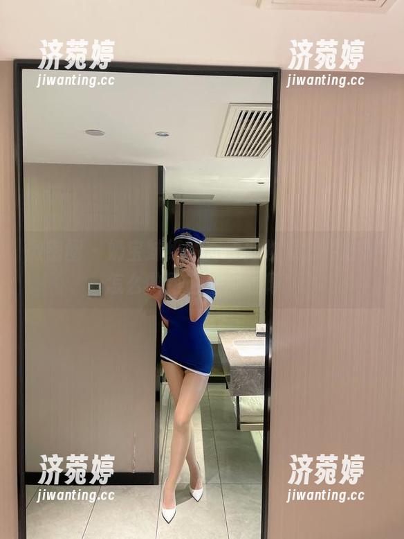 奶宝妹纸 微密圈 - 奶宝妹纸的高清尤物照,腰肢要怎么做到这么纤细啊!