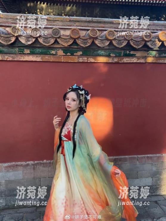 小舟上，妍子坚不可摧的一波壁纸冲击，你准备好了吗？