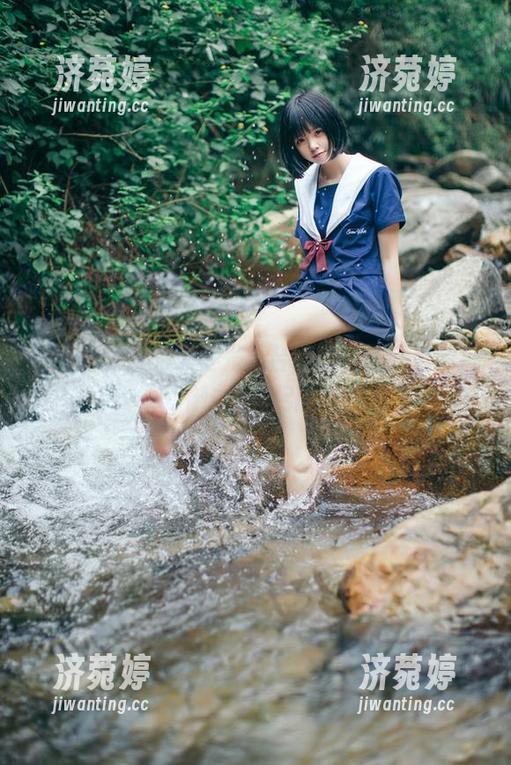 小野妹子w 小野妹子w的无圣光天台套图,敢问谁能抵御这种勾引?