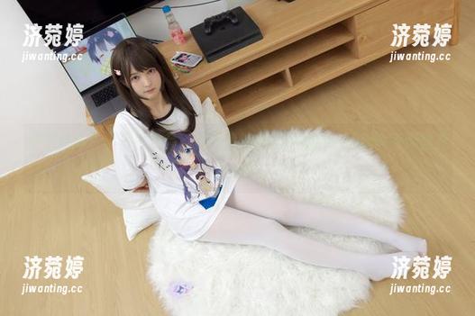 少女秩序-小满 少女秩序 - 小满的作品,黑丝竟然有这种魔力,让我舍不得移开目光。