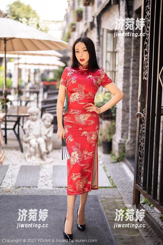 尤蜜荟-玥儿玥er 尤蜜荟 - 当玥儿玥er的秘书:图包里的职场游戏频道上线!