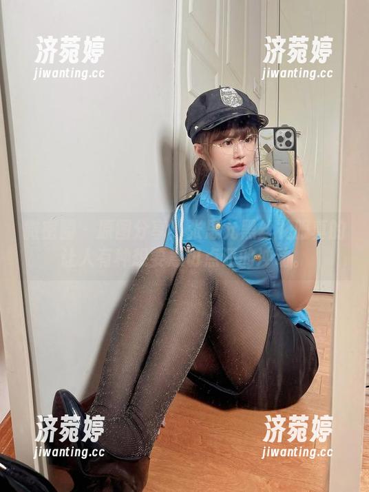 张思允 微密圈 - 原图分享!张思允黑丝礼服真的让人有种想要急切点评的冲动。