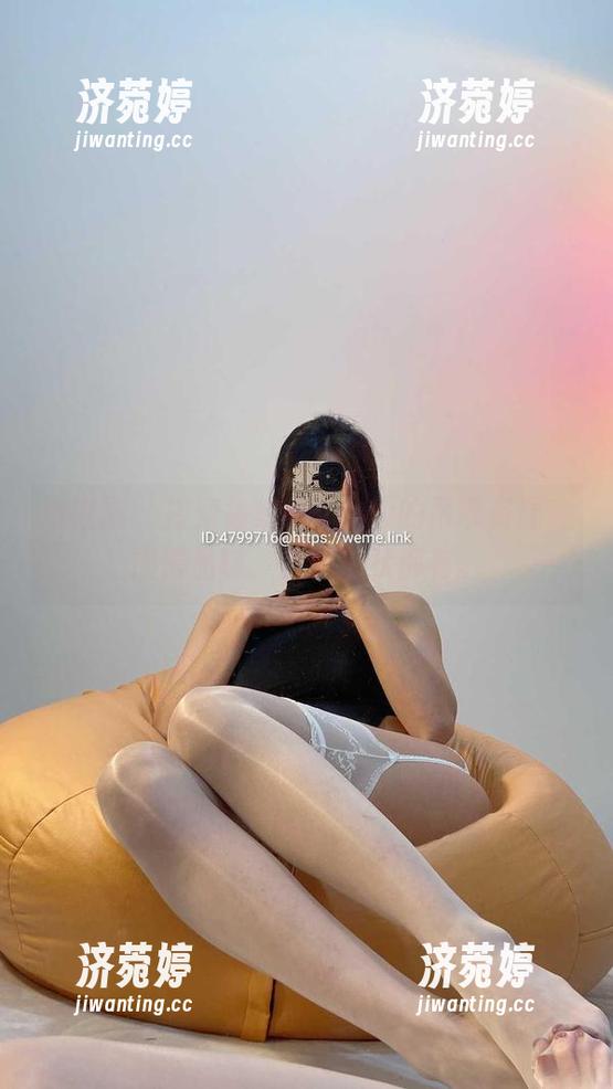 徐绾绾yyyy 微密圈 - 搜索徐绾绾yyyy的吊带资源,慢慢品味,各种形状都有。