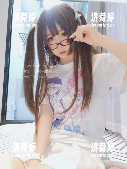 摇摇乐yoyo 在摇摇乐yoyo的Fantia-2021年会员套图中,你会看到什么“奇观”