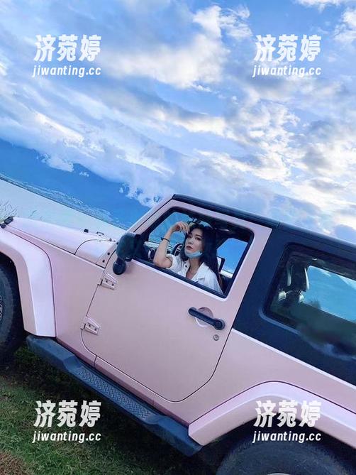微密圈 - 林子琳喵的妹妹写真，墙壁上重新定义‘邻家女孩’！