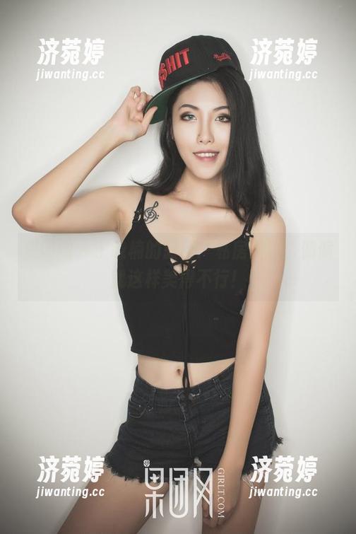 果团网-丁晓楠 果团网 - 丁晓楠的旗袍:私房原图,偏偏就这样美得不行!