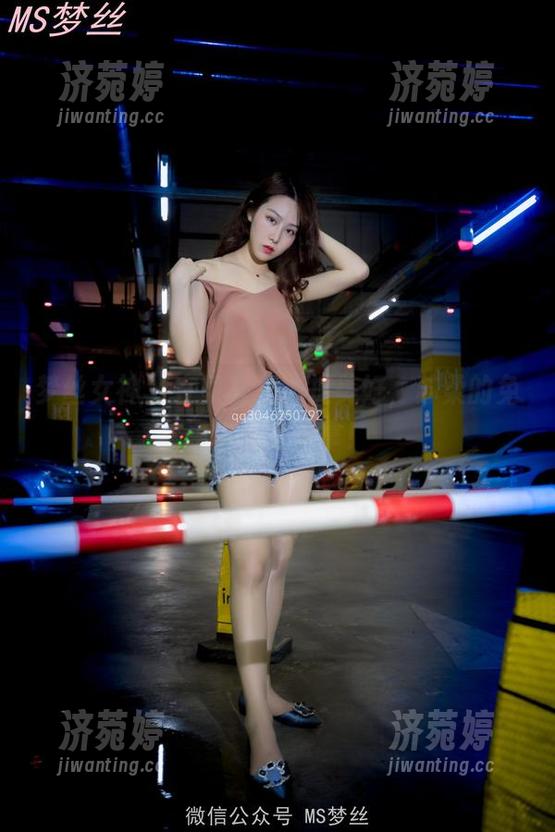梦丝女神 - 在教室里捕捉美好，苏柔的免费资源随便拿！