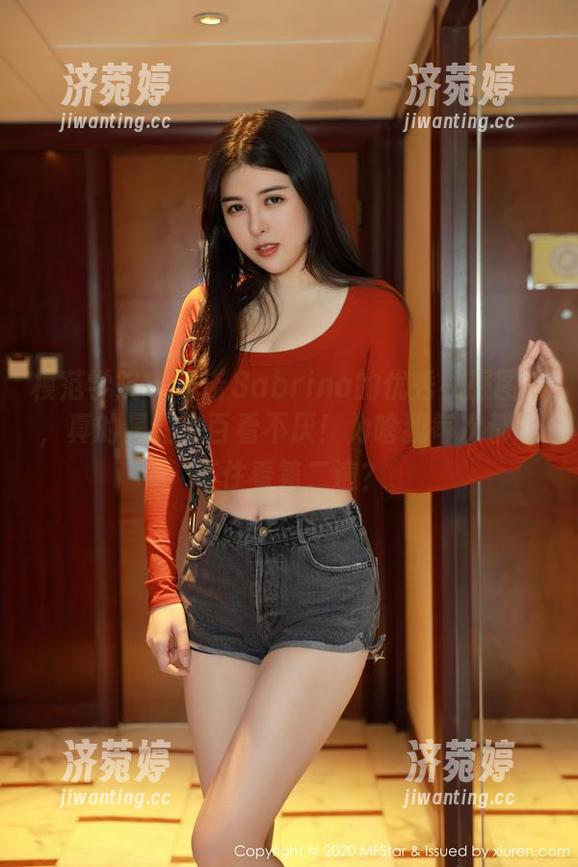 模范学院-许诺Sabrina 模范学院 - 许诺Sabrina的优秀礼服图集,真的是让人百看不厌!为啥我每次都忍不住看第二遍?