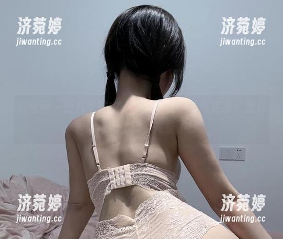 微密圈 - 图片尬聊中：不看火龙果羊死库水，我真觉得人生都不完整了！