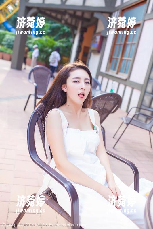 爱蜜社 - 萌白酱化身女仆的清新力作，精选写真让你情不自禁想关注