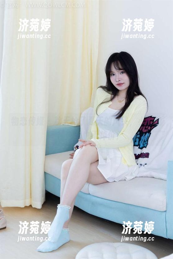 物恋传媒 - 秋天抢了夏天的风头，小竹的美图怎么也不掉价！