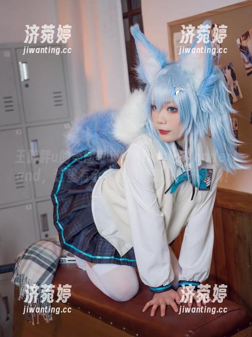 王胖胖u 王胖胖u的美图专辑:AliceInWonderland,这里有个炸裂的逻辑,快来求解!