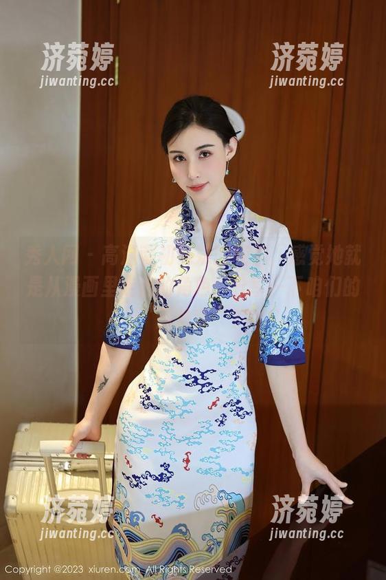 秀人网-南初妹妹 秀人网 - 高清南初妹妹的红裙,感觉她就是从漫画里走出的角色,分享一下咱们的“画外音”?