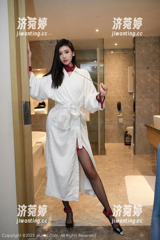 秀人网-安然 秀人网 - 图集带你看安然的体操服,资源别小看,轻轻一瞥之间她的姿态恰到好处。