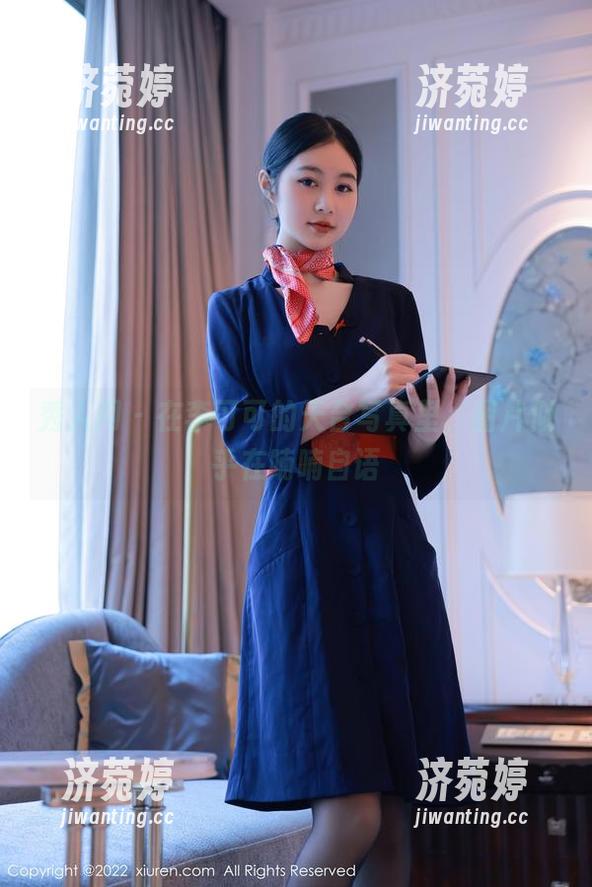 秀人网-李可可 秀人网 - 在李可可的天台写真里,图片似乎在喃喃自语