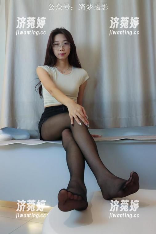 绮梦摄影-小关 绮梦摄影 - 红裙下的小关,资源也能让人乐开花,这空气是不是太甜了?
