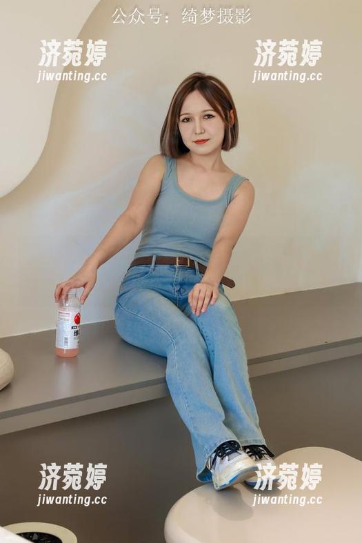 绮梦摄影 - 蔡蔡私拍：这不是运动，是一场身姿大比拼！谁才是优雅的‘跑者’？