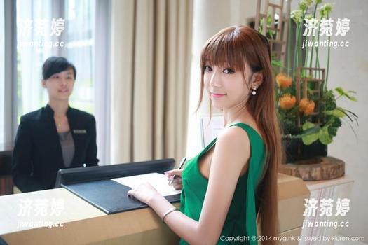 美媛馆-薛琪琪sandy 美媛馆 - 薛琪琪sandy与大海深入交流,定制写真来一发!