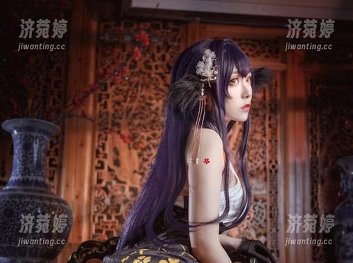 让我来给你们展示一下：翎柒菜菜和她的“免费棉袜”资源！