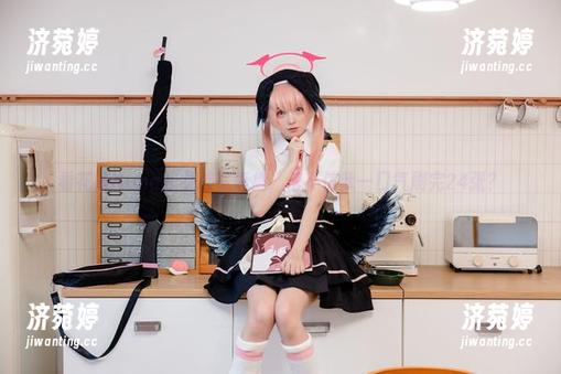 花铃Hana 看花铃Hana的女孩写真集,信不信我一口气刷完24张?