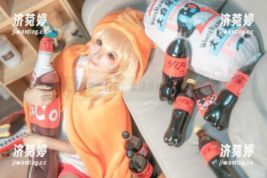 蠢沫沫 写秘书的‘真实’日常:蠢沫沫的私房写真有一套!
