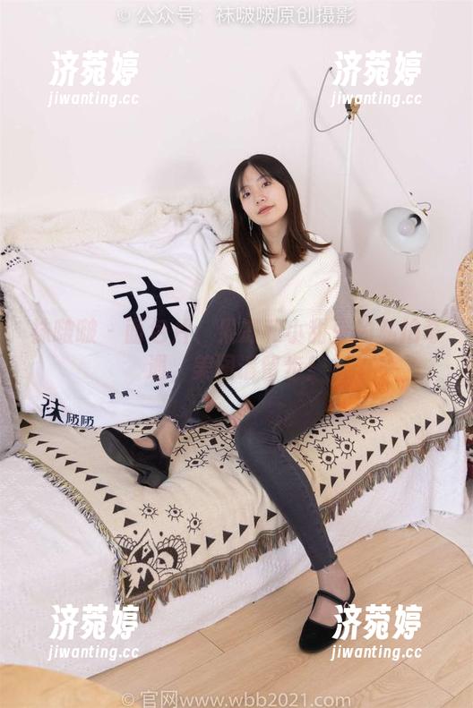 袜啵啵-小甜豆 袜啵啵 - 面包片、果冻和小甜豆的私拍奇遇,美图请留步!