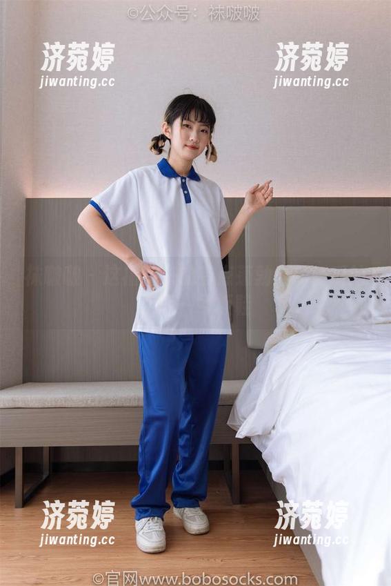 袜啵啵-瑶瑶 袜啵啵 - 这福利来的有点蓬勃——瑶瑶的空军一号板鞋
