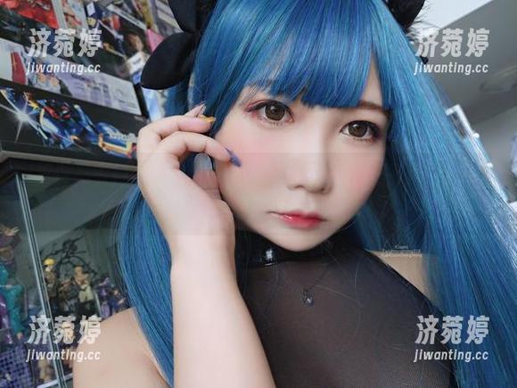 铭铭kizami 梦游忍者村:铭铭kizami的写真图包,还有谁能做到这样颠覆传统?