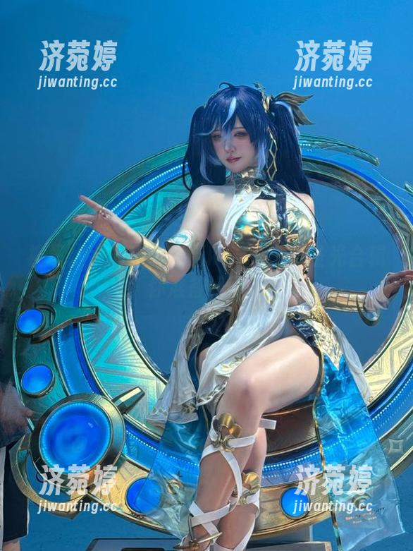 阿薰kaOri 裤里丝大揭秘:阿薰kaOri的无圣光合辑,你准备好了吗?