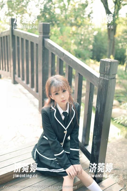 青豆客-莫晓茜sunny 青豆客 - 办公室小宇宙:莫晓茜sunny更新写真集,细节太撩了~